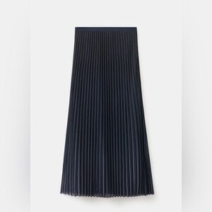 Mango Shiny Satin Pleated Midi Skirt Size Small in Deep Metallic Navy